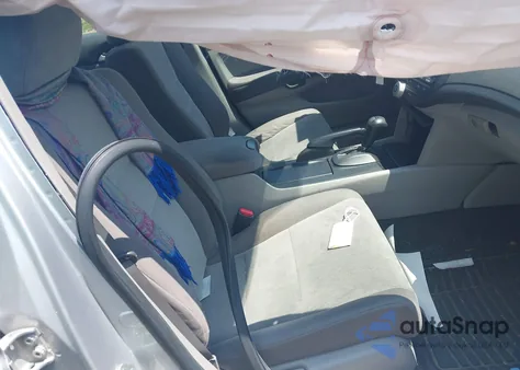 2010 Honda Accord 2.4 Lx из США, поврежденный, VIN 1HGCP2F3XAA085819